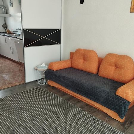 Var-Lak Apartman Balatonfůzfő エクステリア 写真